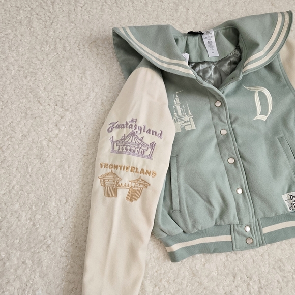 NEW Disneyland Marquee Varsity Jacket Her Universe 2025 Disney Embroidered Coat - Picture 8 of 13